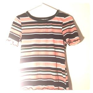 No boundaries multi-colored tee